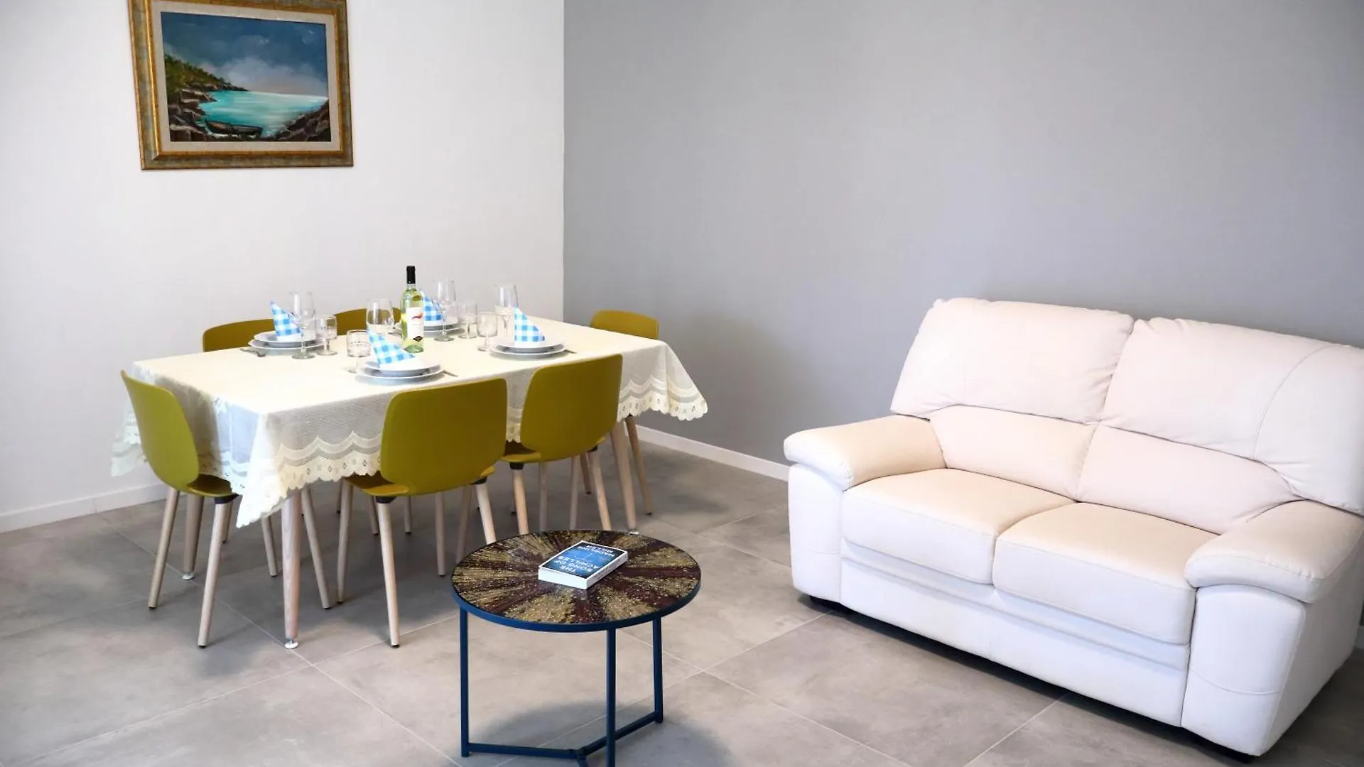 Casa Vacanze 88 Nodi Alghero 0*,  Italy
